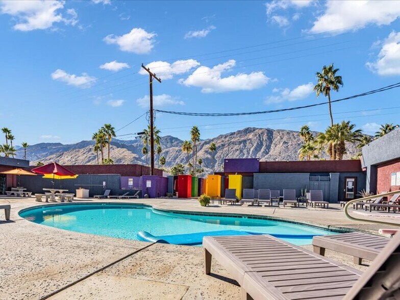 More Photos Of 535 S Warm Sands Dr, Palm Springs Hotel For Sale