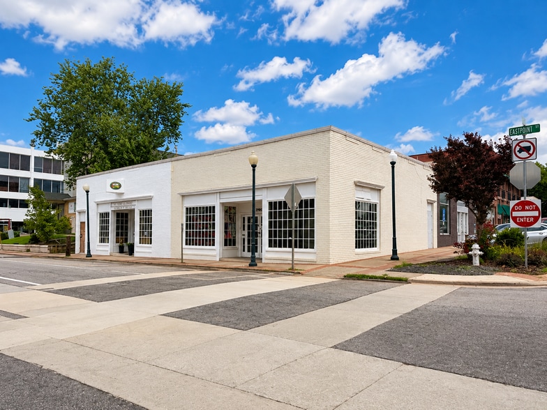 Primary Photo Of 2796-2800 East Point St, Atlanta Storefront For Sale