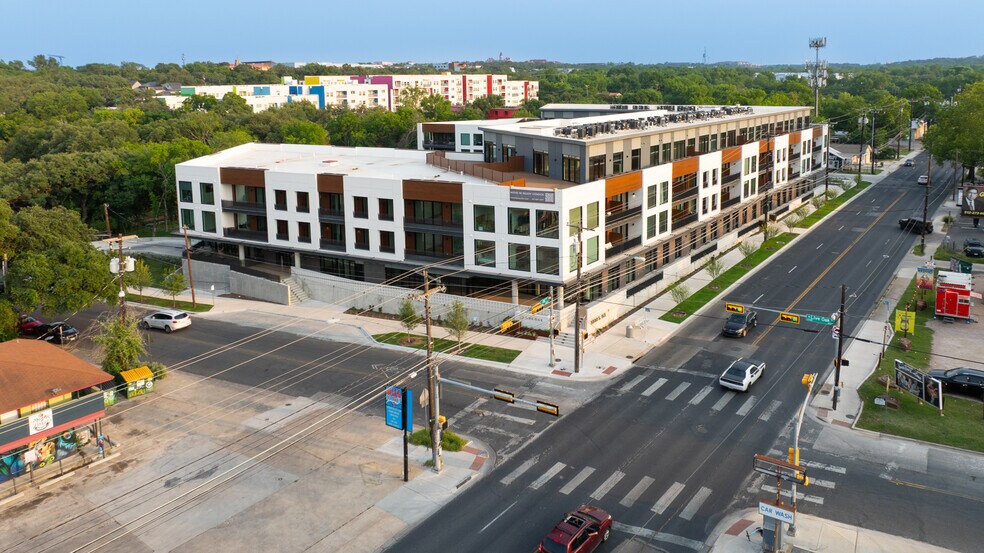 More Photos Of 2209 S First St, Austin Apartments For Sale