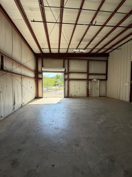More Photos Of 1449 Field Park Cir, Marietta Warehouse For Lease