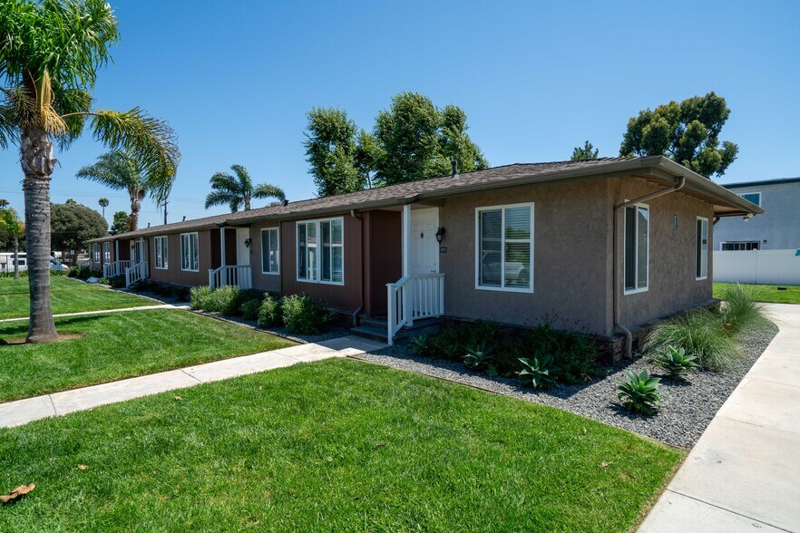 More Photos Of 19131-19161 Delaware St, Huntington Beach Apartments For Sale