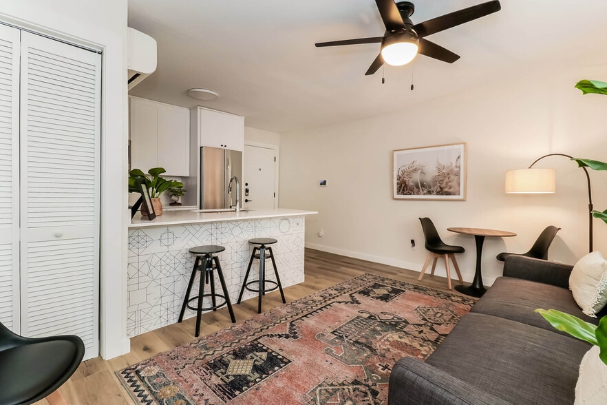 More Photos Of 1519 Annex Ave, Dallas Apartments For Sale