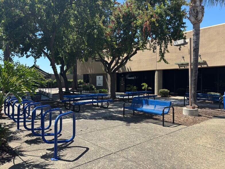 More Photos Of 2121 2nd St, Davis Research And Development For Lease