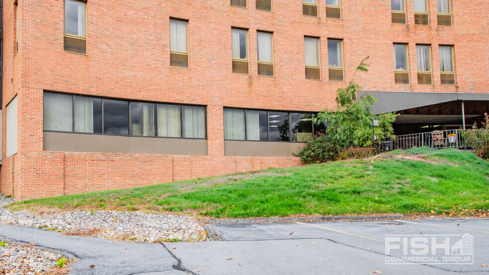 More Photos Of 24 Cree Dr, Lock Haven Hospital For Lease