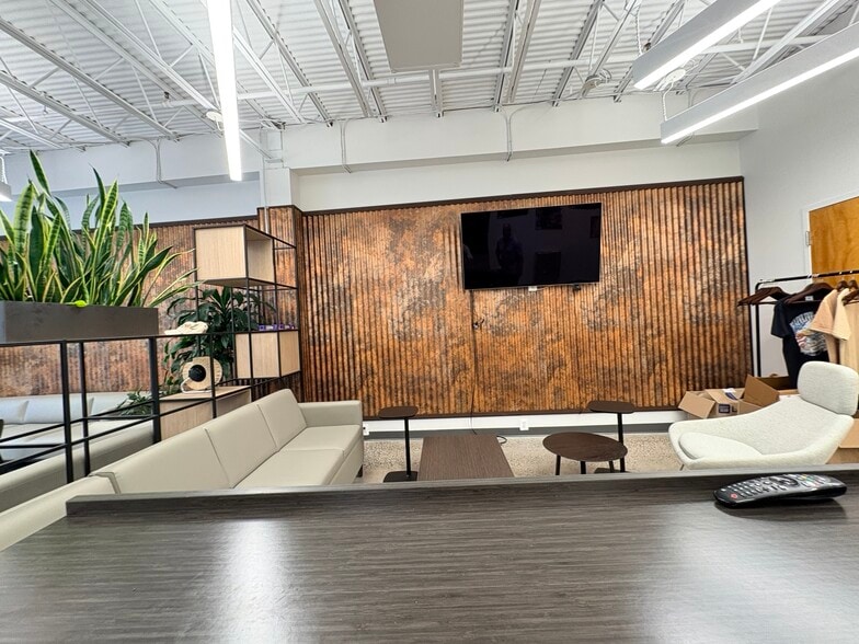 More Photos Of 401 E Elm St, Conshohocken Office For Lease
