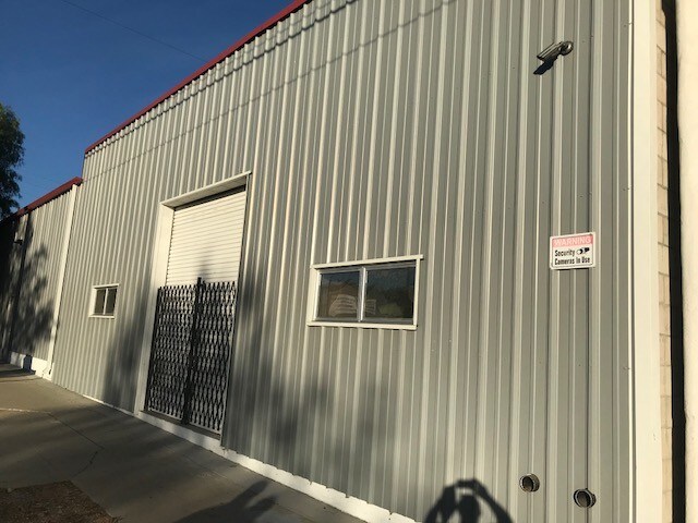 More Photos Of 401 S Sultana Ave, Ontario Warehouse For Lease