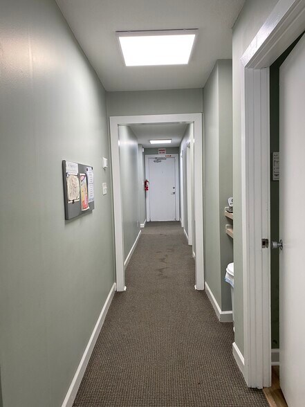 More Photos Of 1762 Metromedical Dr, Fayetteville Medical For Sale