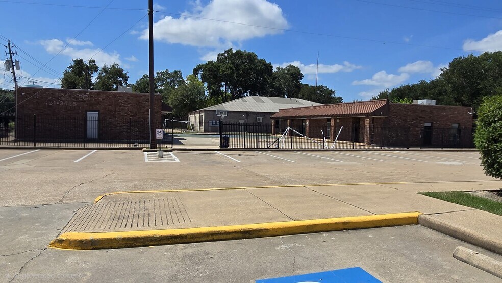 More Photos Of 730 Fm-1959 Rd, Houston Office For Sale