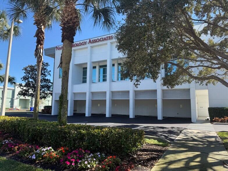 More Photos Of 3291 Woods Edge Pky, Bonita Springs Medical For Sale