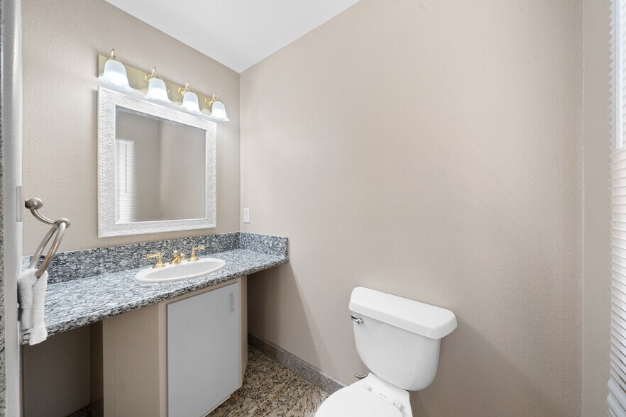 More Photos Of 8241 Koch Rd, Bakersfield Land For Sale
