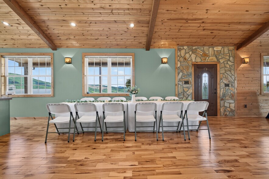 More Photos Of 639 Wagon Wheel Rd, Elk Creek Lodge Meeting Hall For Sale
