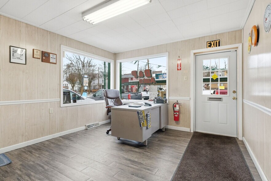 More Photos Of 1202 5th Ave, New Brighton Land For Sale