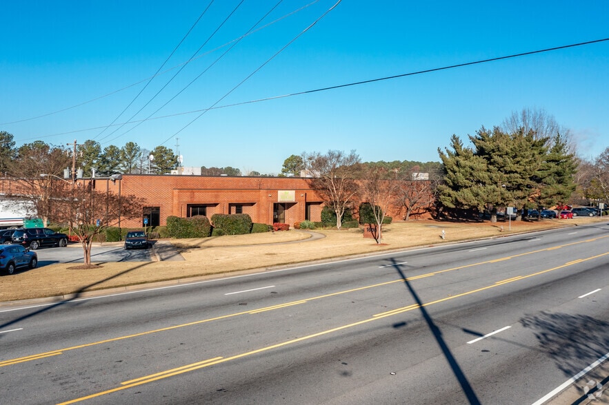 Primary Photo Of 1600 Mountain Industrial Blvd, Stone Mountain Distribution For Lease