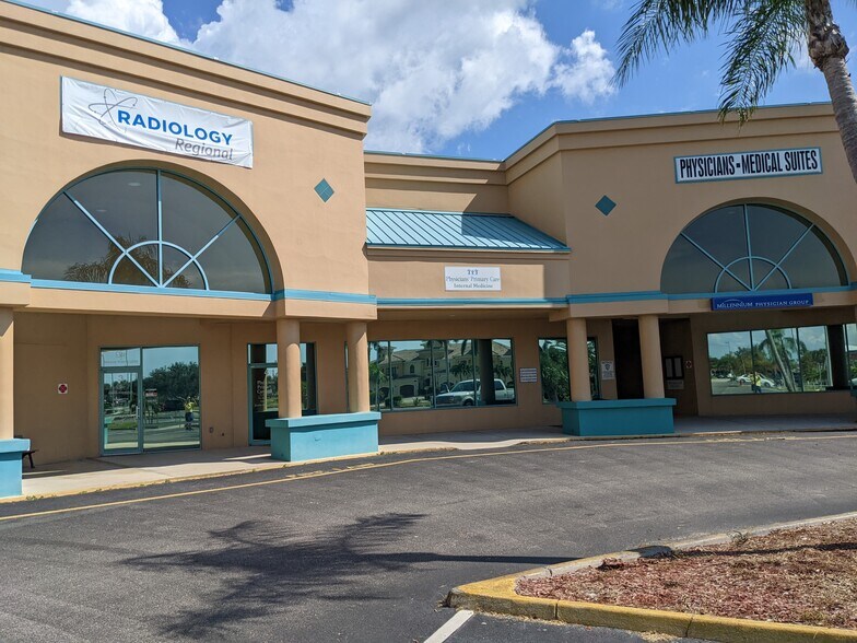 More Photos Of 1708 Cape Coral Pky, Cape Coral Medical For Lease