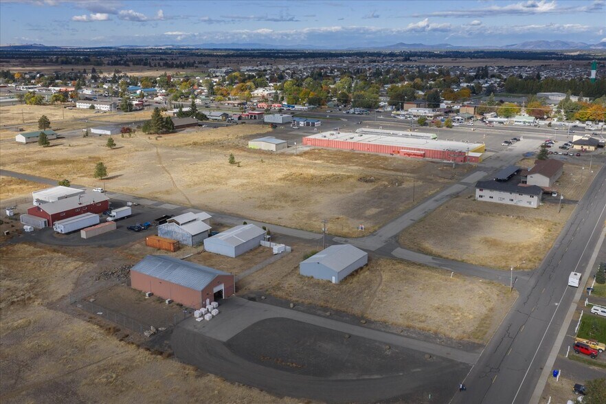 More Photos Of 12825 W 17th Ave, Airway Heights Warehouse For Sale