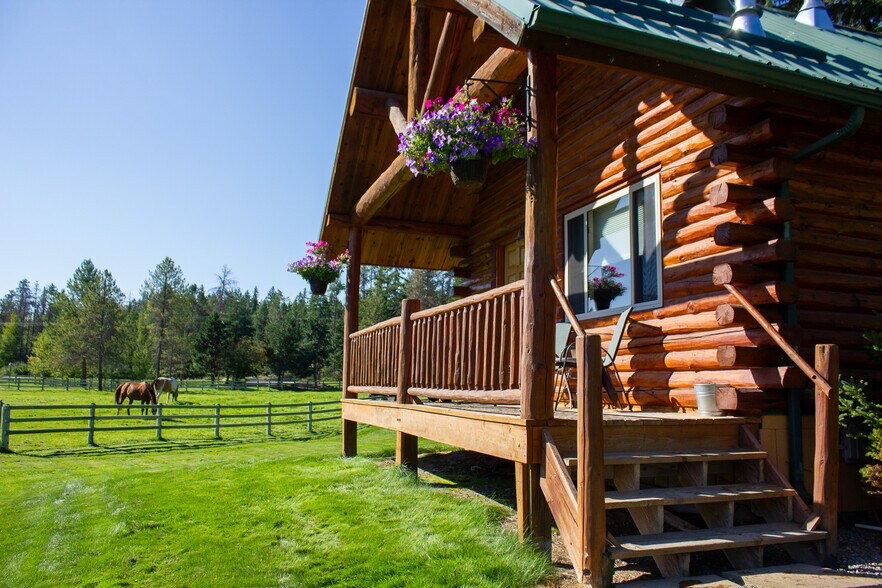 More Photos Of 1845 Hodgson Rd, Whitefish Hotel For Sale