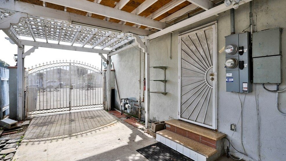 More Photos Of 8181 20th St, Westminster Apartments For Sale