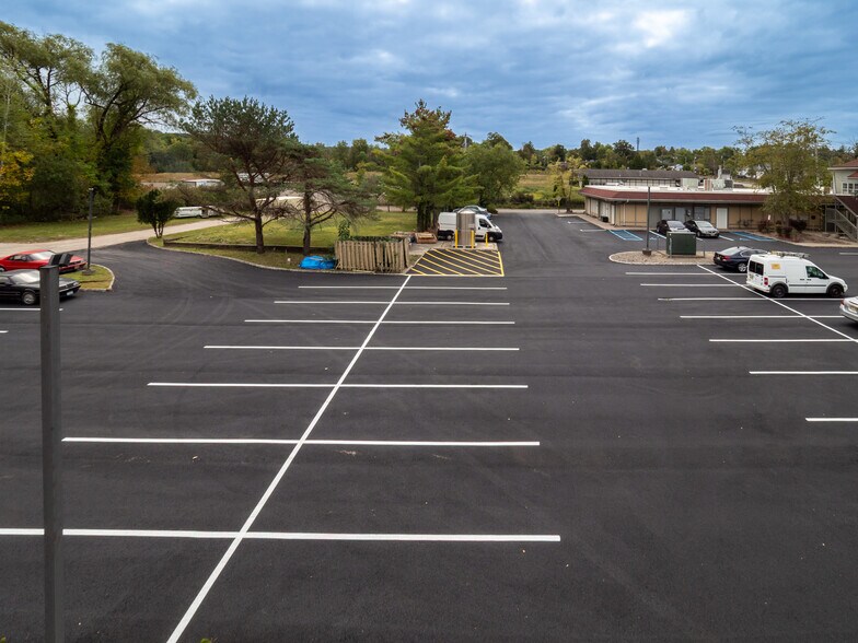 More Photos Of 1590-1610 Union Valley Rd, West Milford General Retail For Sale