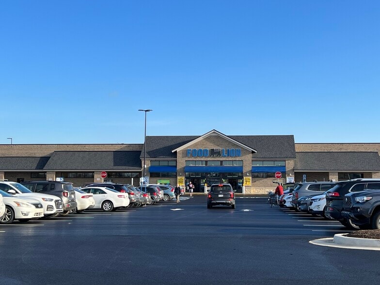 More Photos Of 7655 Winchester Ave, Inwood Unknown For Lease