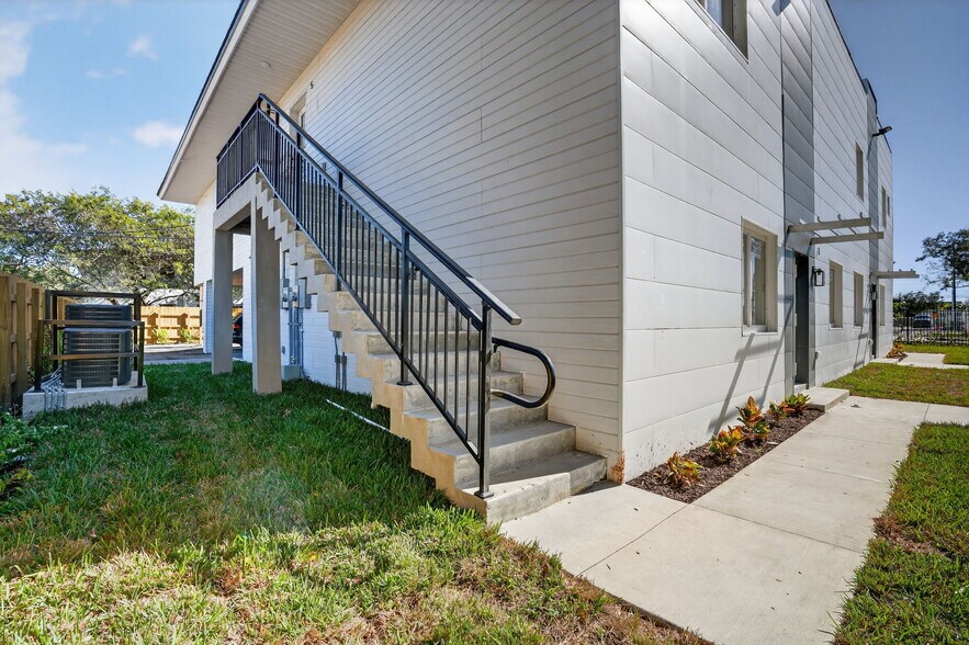 More Photos Of 1515 N Redland Rd, Homestead Specialty For Sale