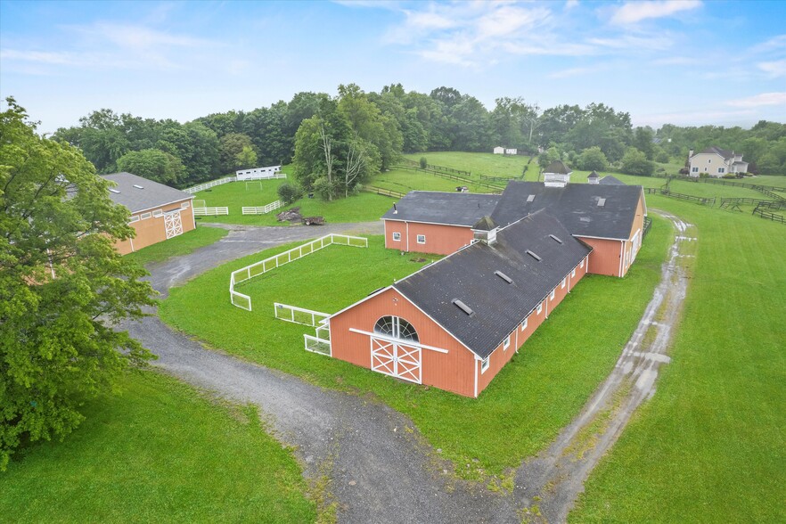 More Photos Of 173 Sarah Wells Trl, Campbell Hall Self Storage For Sale