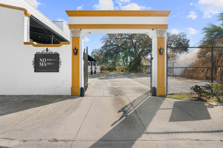 More Photos Of 939 N Magnolia Ave, Ocala Freestanding For Sale