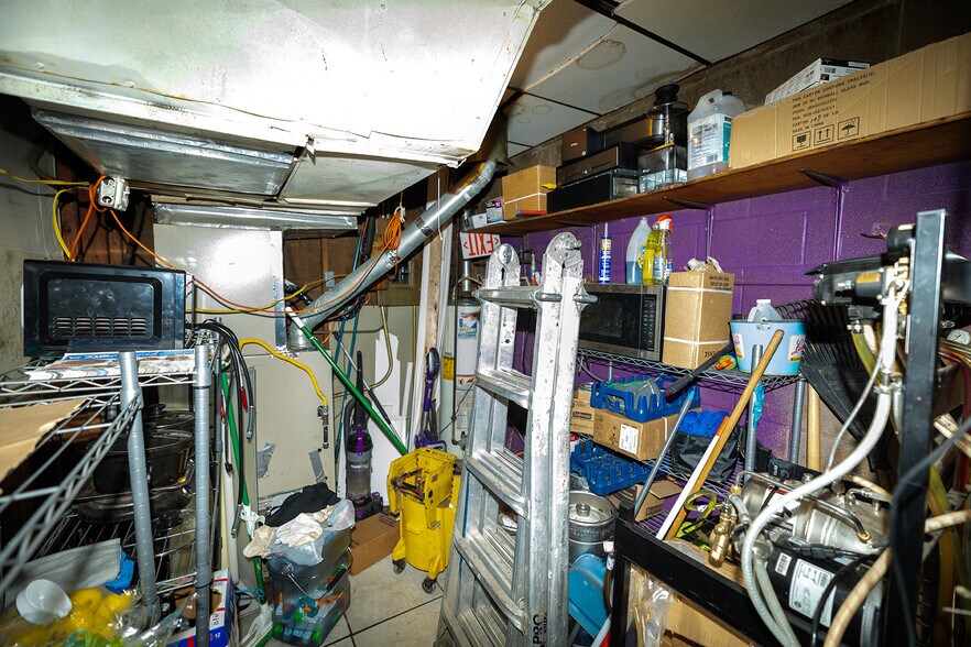 More Photos Of 212 W Harry St, Wichita Bar For Sale
