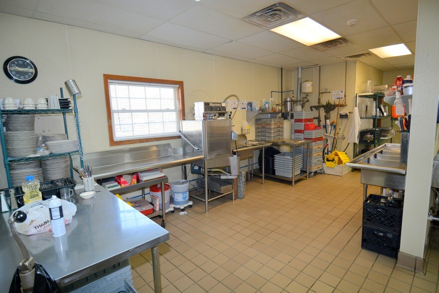 More Photos Of 13 E Dayton St, West Alexandria Restaurant For Sale