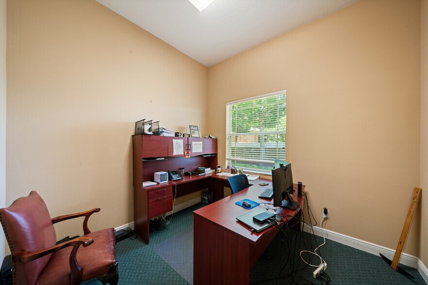 More Photos Of 21764 Sr-54, Lutz Office For Sale