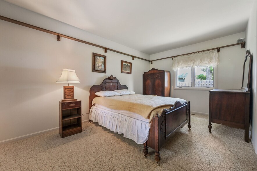 More Photos Of 9155 Campbell Ln, Bridgeville Office For Sale