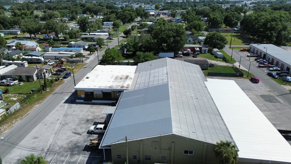 More Photos Of 936 Edith Ave, Lakeland Industrial For Sale