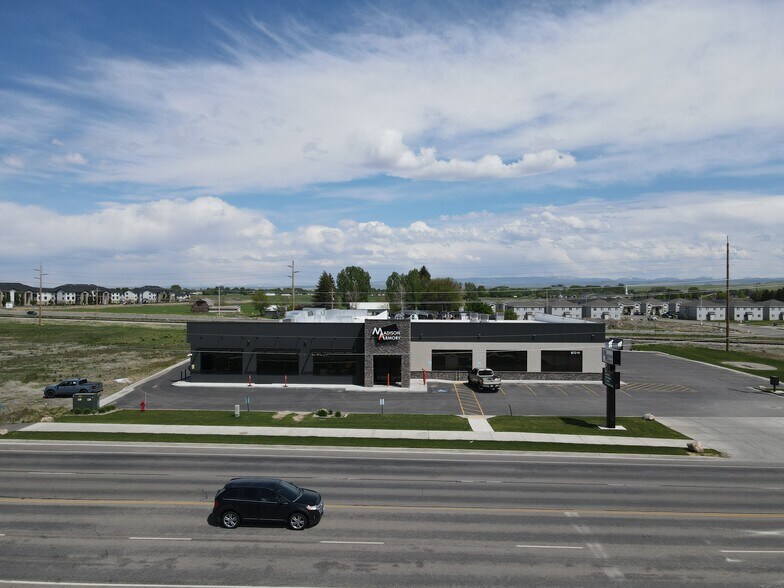 More Photos Of 870 N 2nd E, Rexburg General Retail For Lease