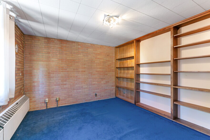 More Photos Of 3955-3995 N Irving St, Denver Religious Facility For Lease