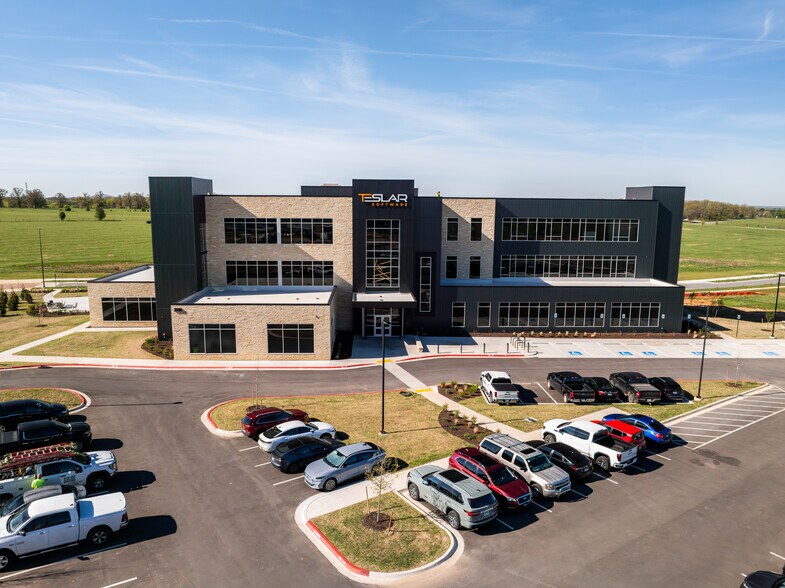 Primary Photo Of 5671 Apple Rd, Springdale Medical For Lease