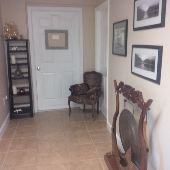 More Photos Of 1460 S McCall Rd, Englewood Medical For Sale