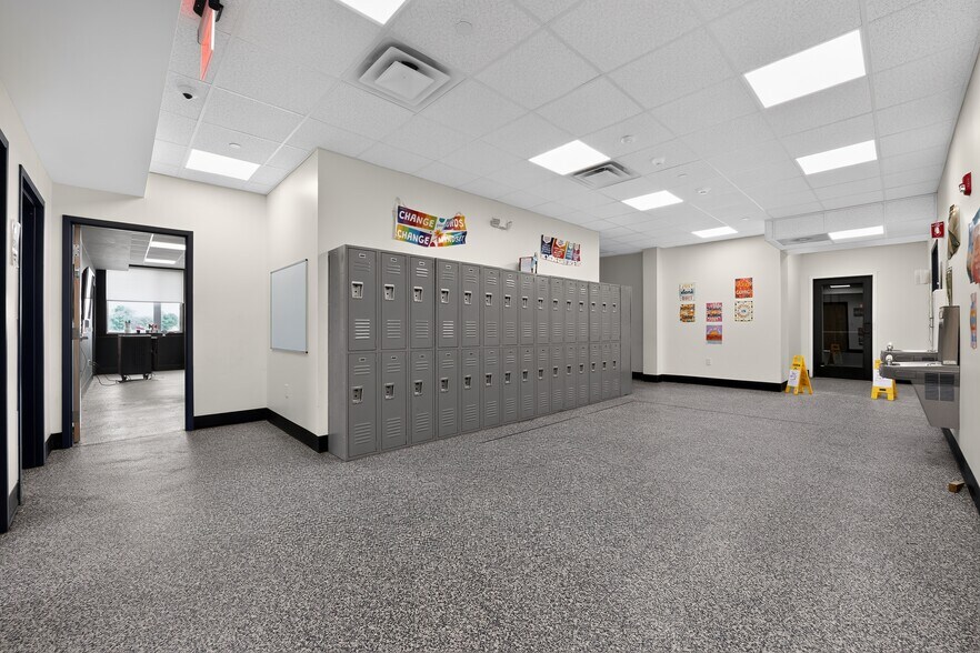 More Photos Of 1 Industrial Dr, Windham Schools For Sale