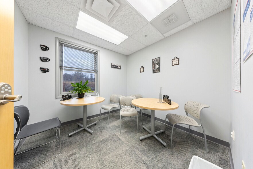 More Photos Of 11 Kimball Dr, Hooksett Storefront Retail Office For Sale