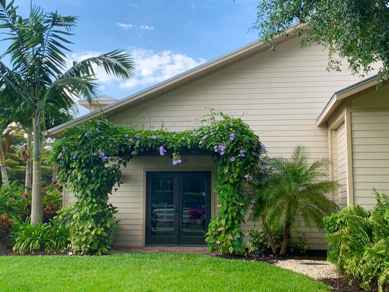 More Photos Of 3800 Staley Rd, Fort Myers Specialty For Sale