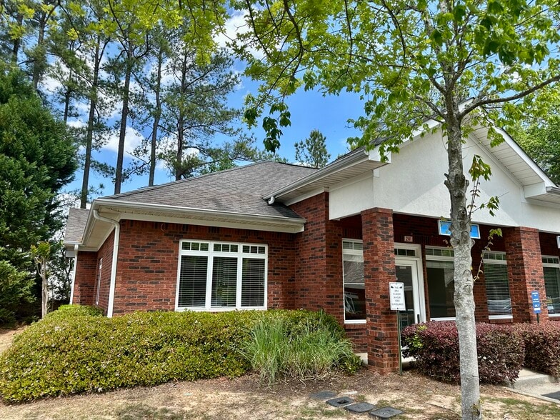 More Photos Of 3790 Holcomb Bridge Rd, Norcross Medical For Sale