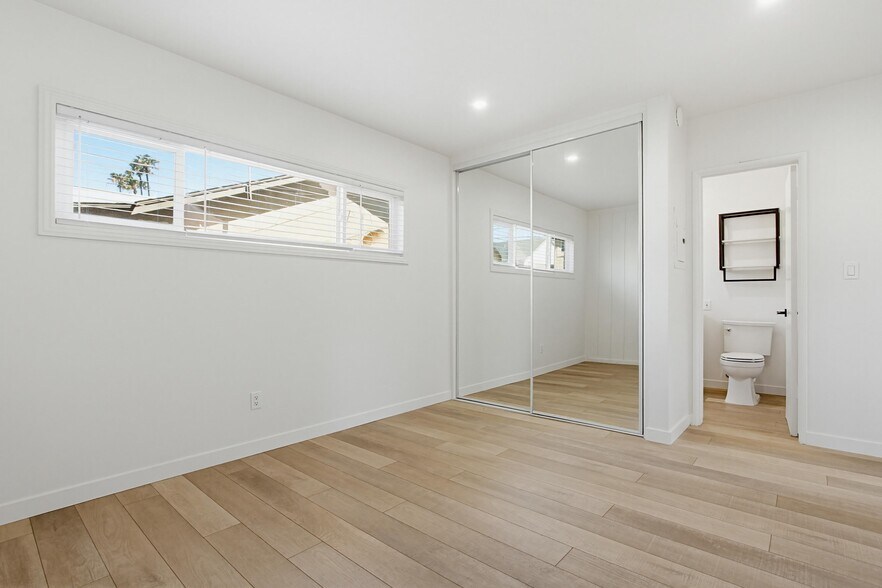 More Photos Of 413 S Myers St, Oceanside Apartments For Sale