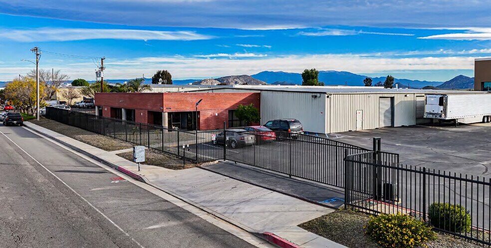 More Photos Of 3091 Indian Ave, Perris Manufacturing For Sale