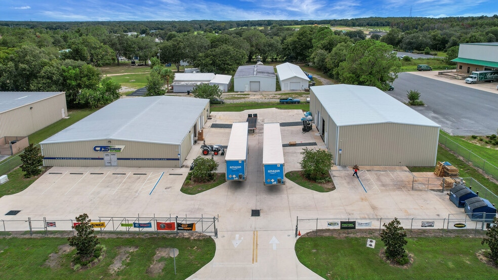 More Photos Of 1818 Greenleaf Ln, Leesburg Warehouse For Sale