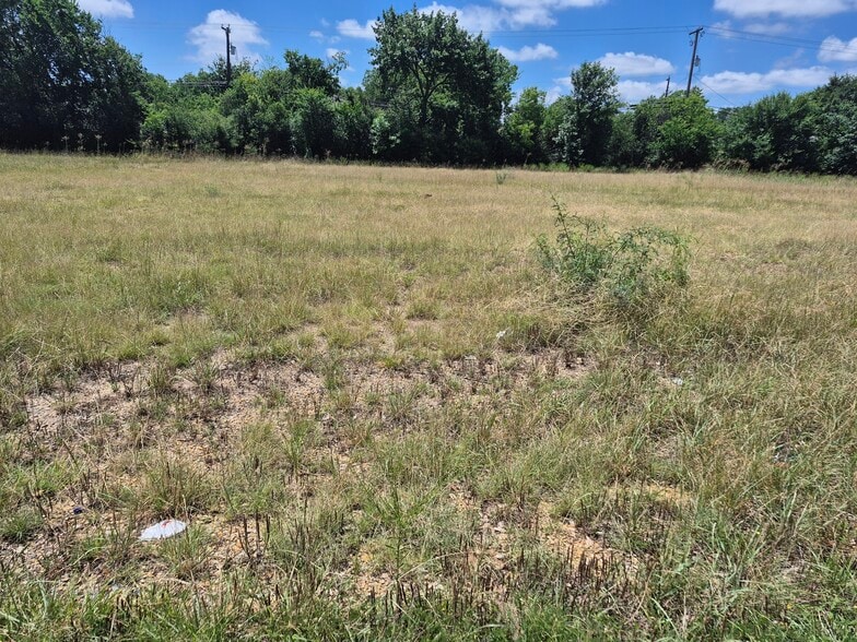 Primary Photo Of 1700 E Robert St, Fort Worth Land For Sale