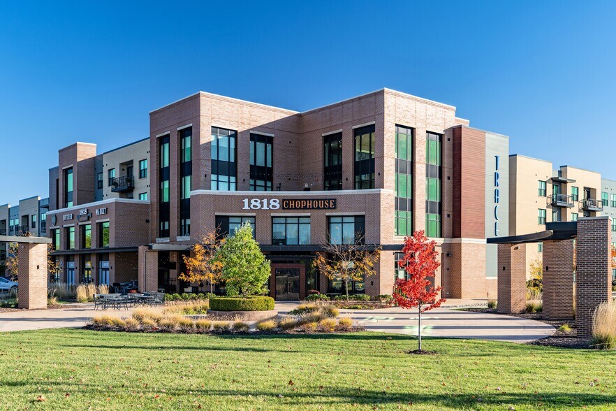 More Photos Of 6170 Bennett Dr, Edwardsville General Retail For Lease