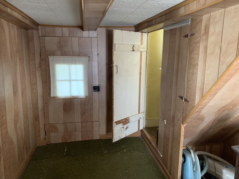 More Photos Of 9014 Devilbiss Bridge Rd, Walkersville Specialty For Sale