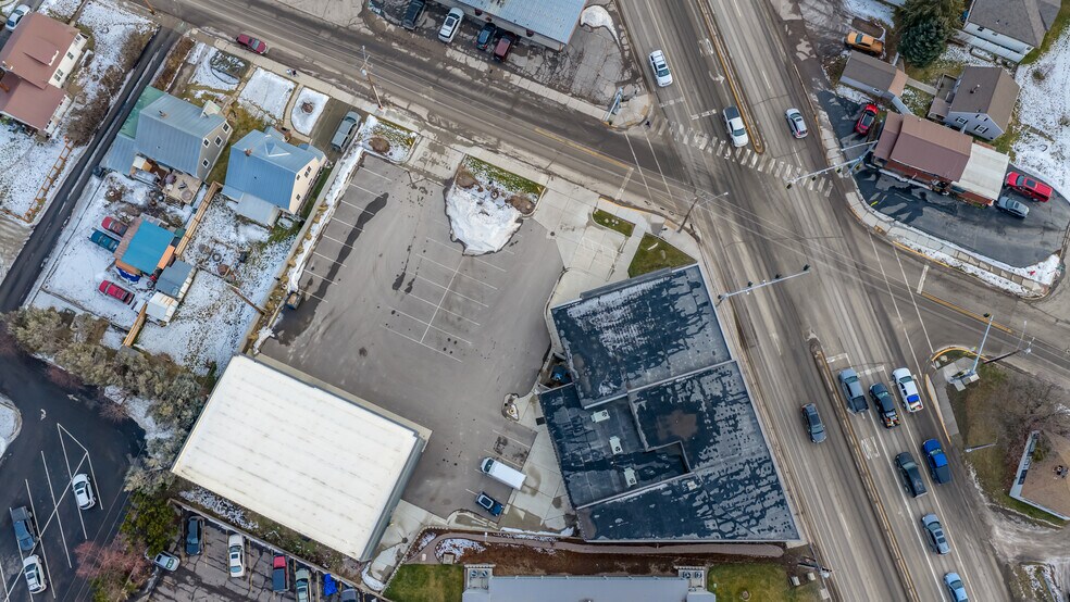 More Photos Of 115 W Wyoming St, Kalispell Warehouse For Sale