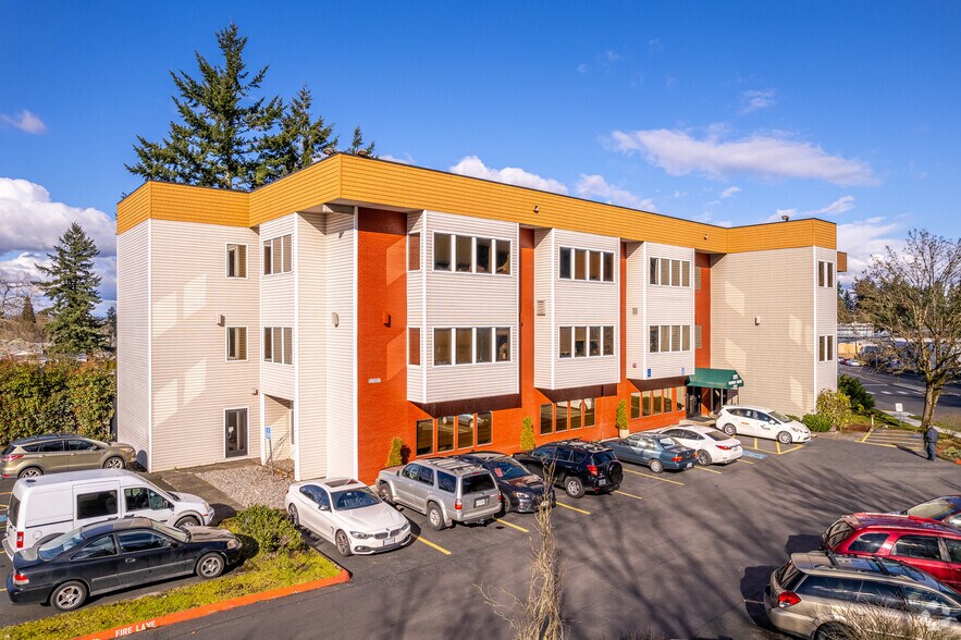 More Photos Of 8383 NE Sandy Blvd, Portland Office For Sale