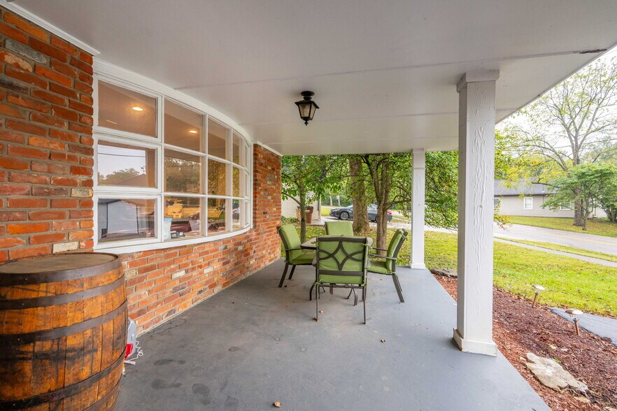 More Photos Of 1 Crestview Dr, Milford Medical For Lease