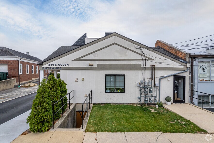 More Photos Of 230 E Ogden Ave, Hinsdale Medical For Sale