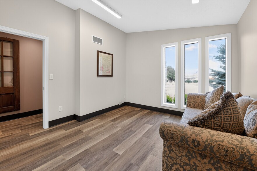 More Photos Of 229 Leatherman Rd, Wadsworth Medical For Sale